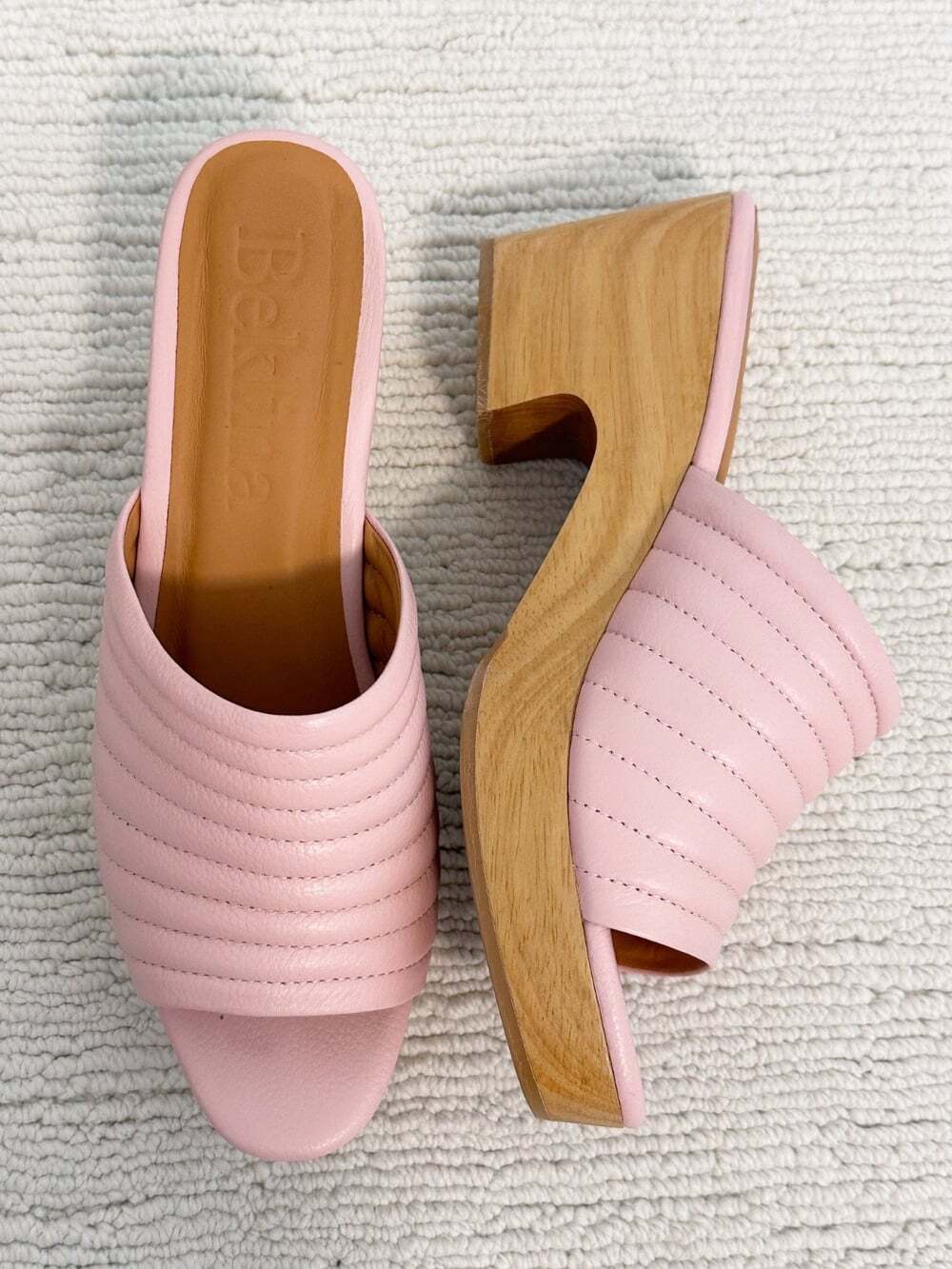 BEKLINA Ribbed Open Toe Buff Size 9.5 Platform Clogs Comfort Quiet Luxury Chic